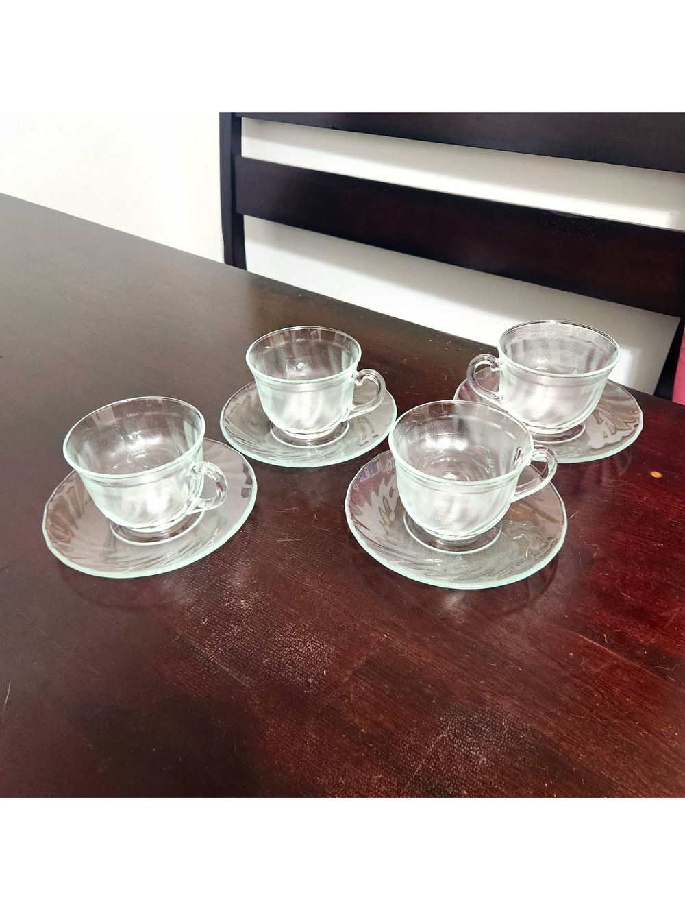 Arcoroc Clear Glass Swirl Cup & Saucer Set 8-Piece With Handle Round